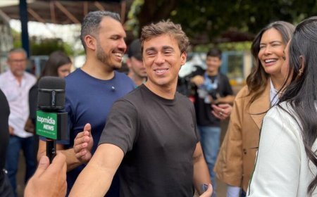 Deputado Nikolas Ferreira foca no voto jovem e ignora críticas em visita a Campo Grande (vídeo)