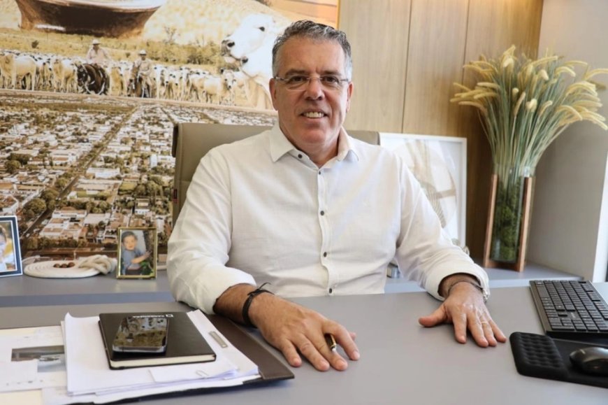 Prefeito encaminha à Câmara projeto que reajusta salários dos servidores efetivos de Ponta Porã